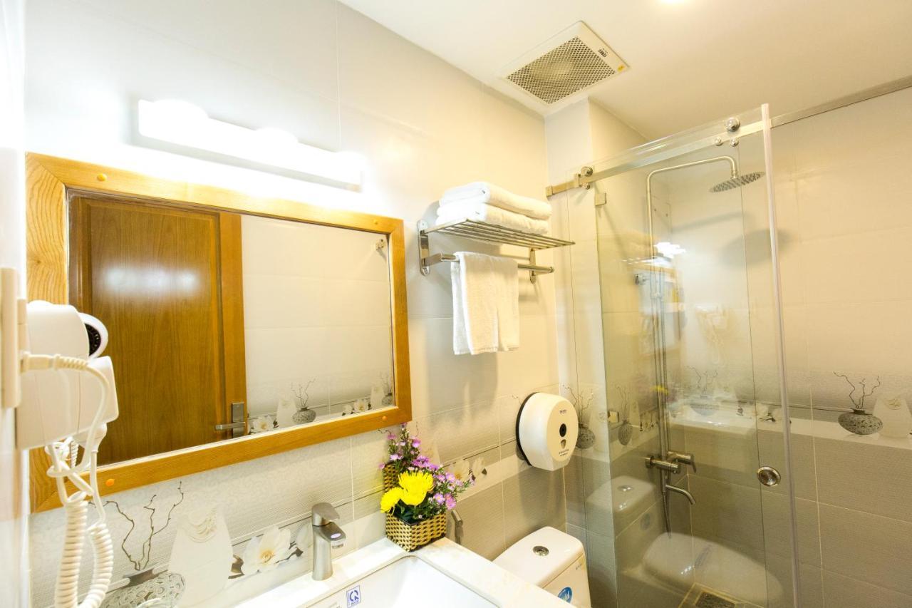 Vivian 3* TP. Hồ Chí Minh