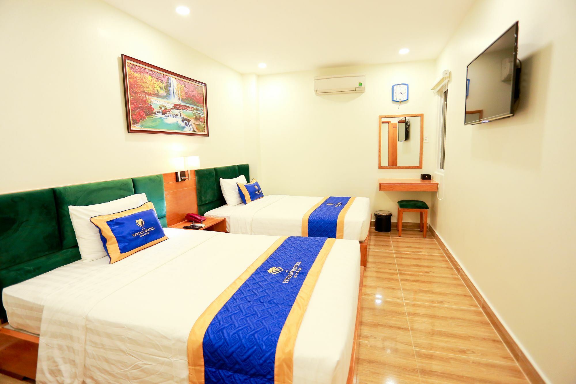 Vivian 3* TP. Hồ Chí Minh