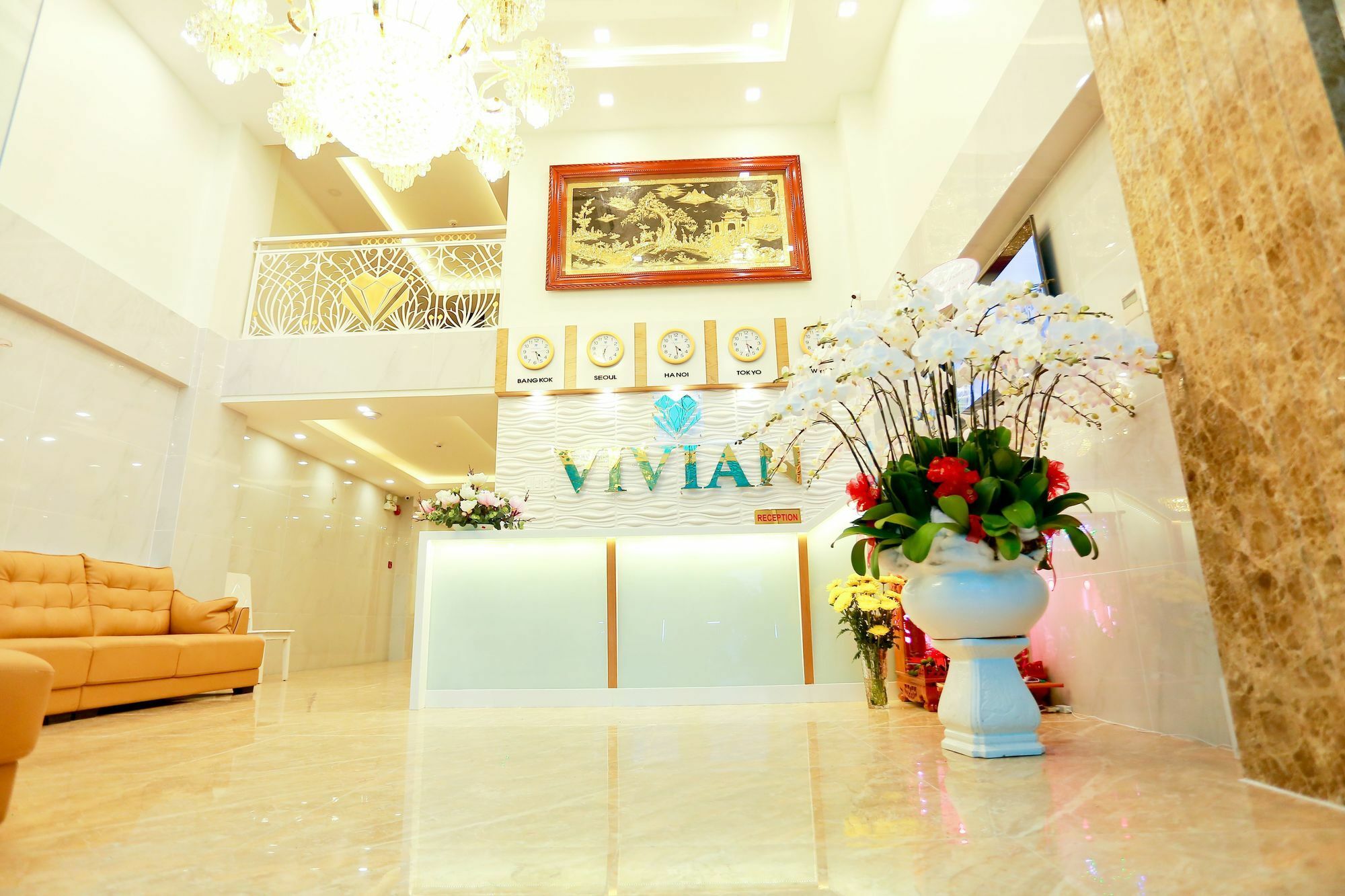 Khách sạn Vivian